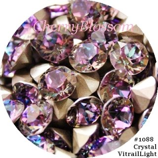 スワロフスキー CrystalWhitePatina*廃盤レア色 チャトン